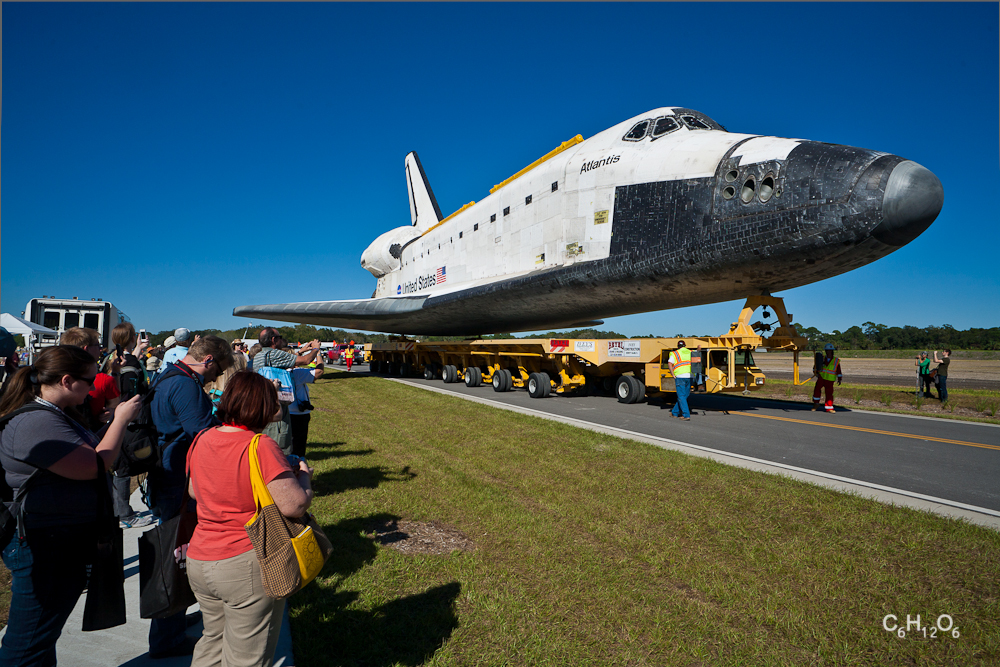 IMAGE: http://guvmentcheese.com/jd0gg/photos/atlantis/rollover/1137-8005.jpg