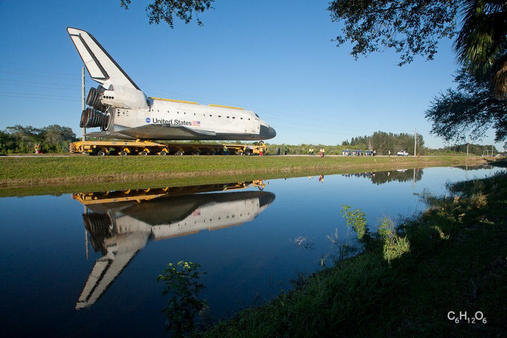 IMAGE: http://guvmentcheese.com/jd0gg/photos/atlantis/rollover/1137-8074.jpg